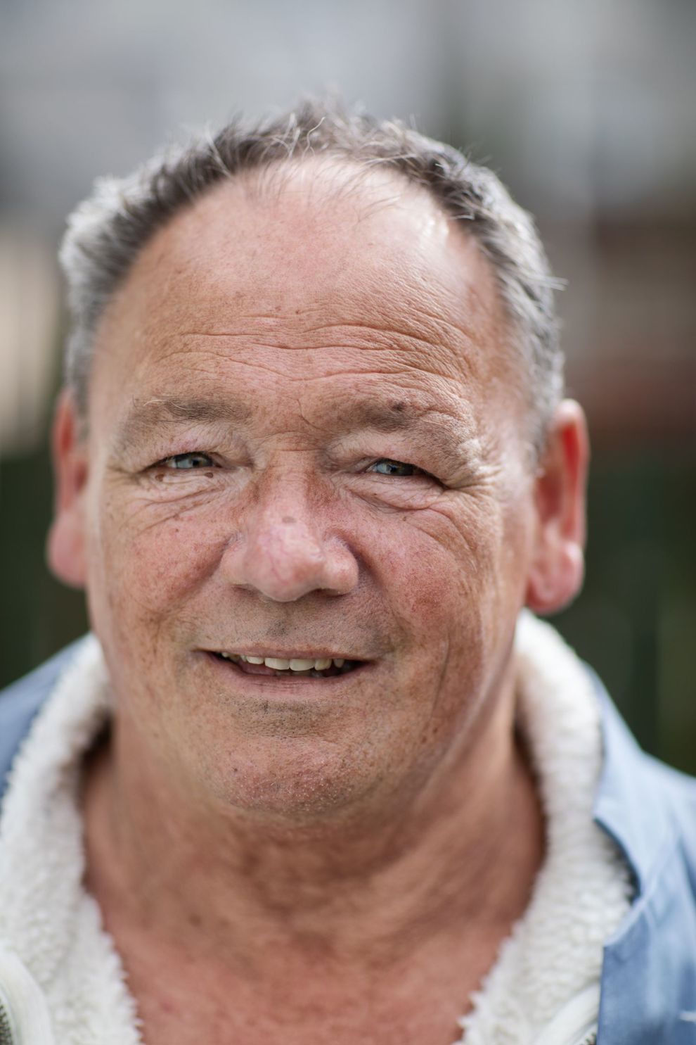 Kevin Barnes 0041